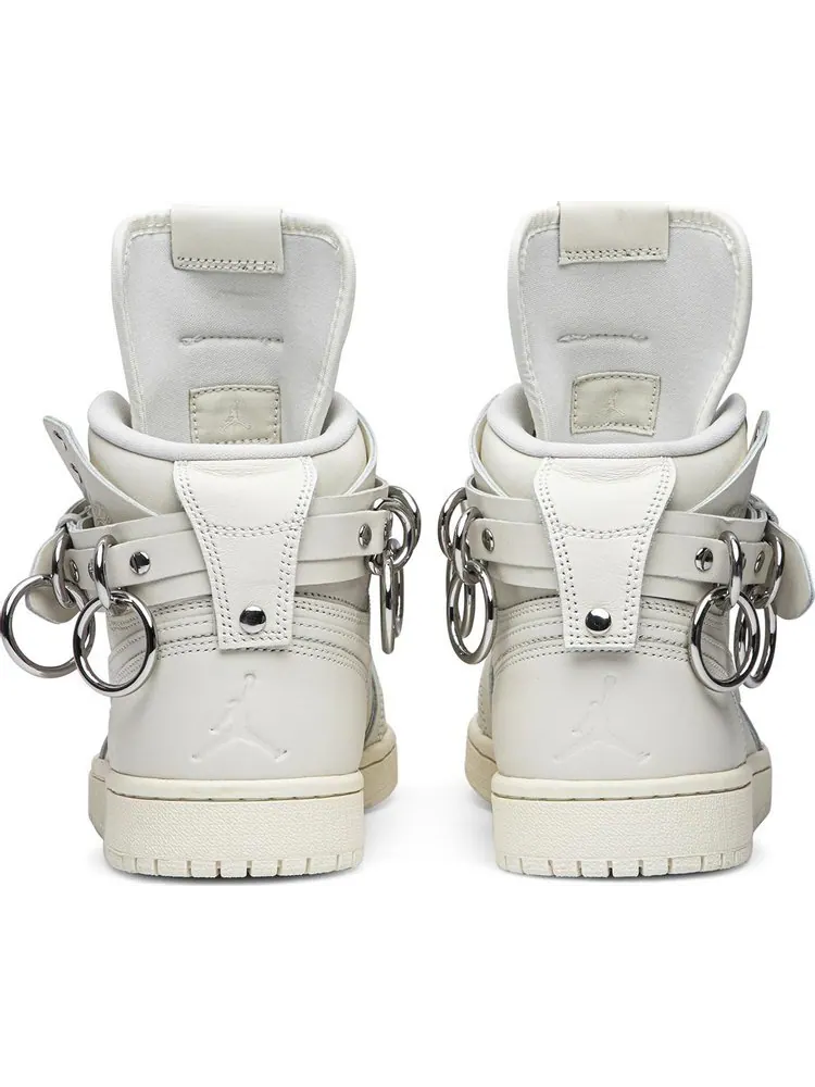 Кроссовки Comme des Garçons x Air Jordan 1 Retro Strap High White — изображение 6 из 8, белый