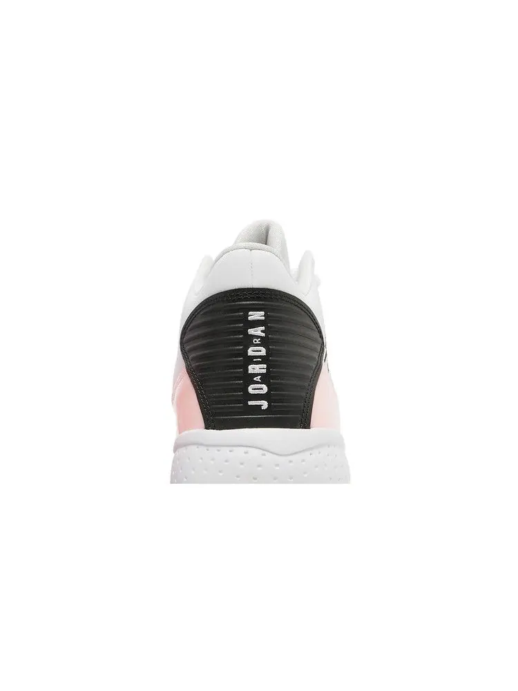 Кроссовки Air Jordan Jordan Max Aura 2 GS 'White Arctic Punch' — изображение 8 из 9, белый/черный