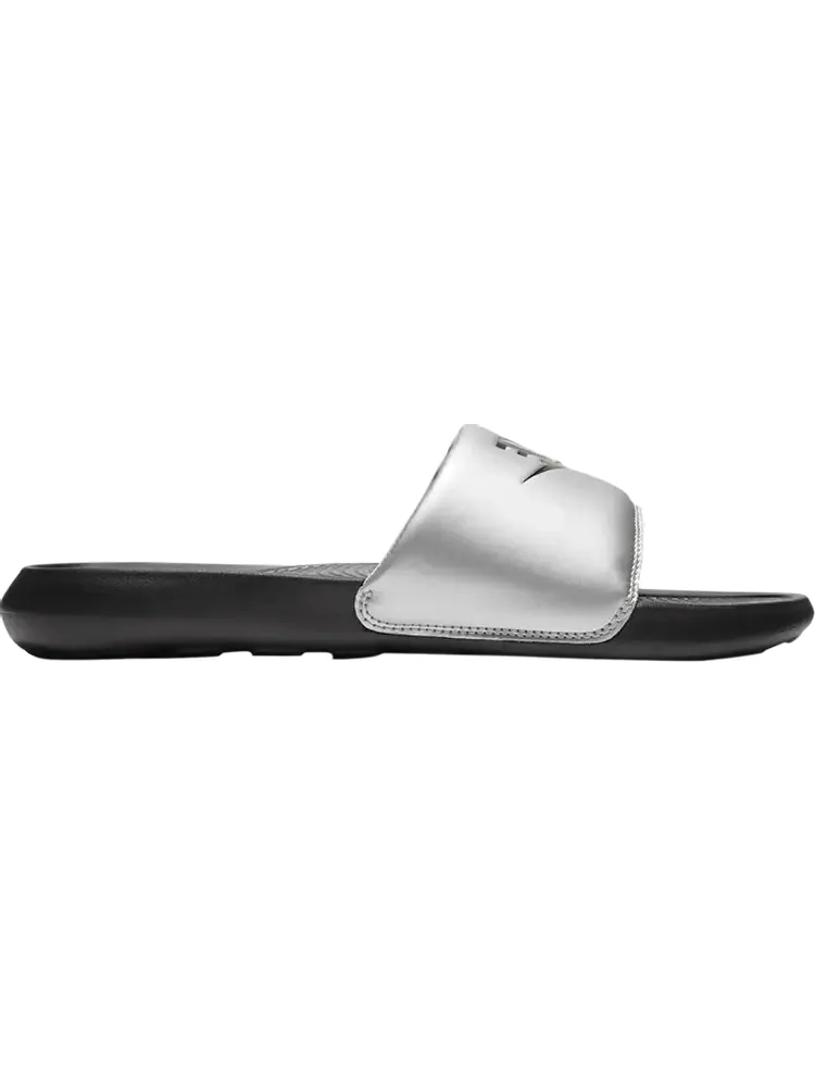 Сандалии Nike Wmns Victori One Slide 'Black Metallic Silver' — изображение 1 из 1, черный