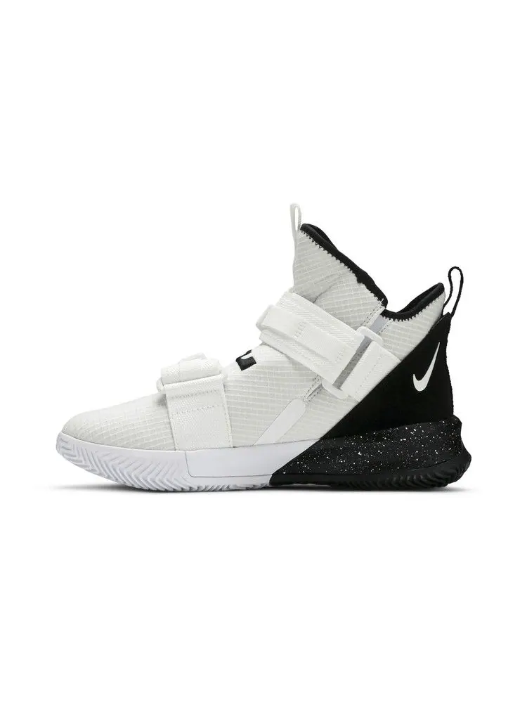 Кроссовки Nike LeBron Soldier 13 SFG TB 'White Black' — изображение 4 из 9, белый/черный/черный