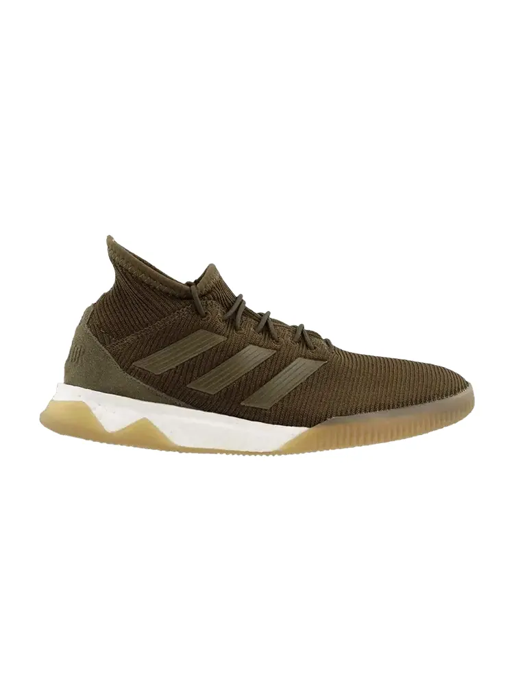 Кроссовки adidas Predator Tango 18.1 TR 'Trace Olive Gum' — изображение 1 из 1