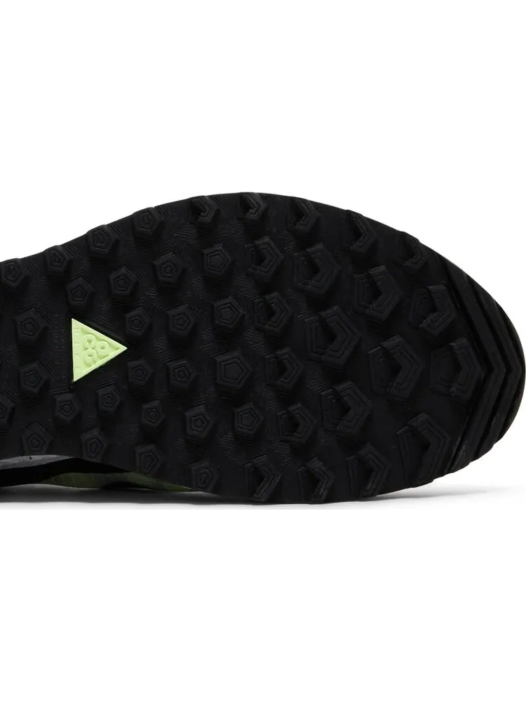 Кроссовки Nike ACG Terra Zaherra 'Barely Volt' — изображение 5 из 8, желтый