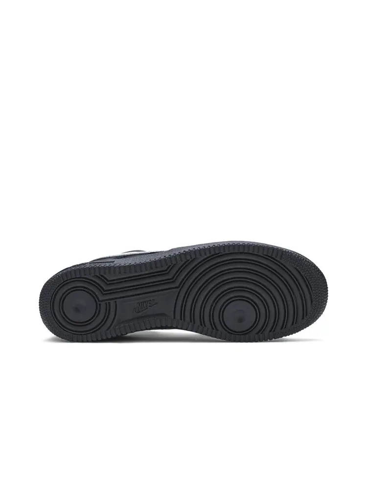 Кроссовки Nike Air Force 1 Low Retro QS — изображение 4 из 4, черный
