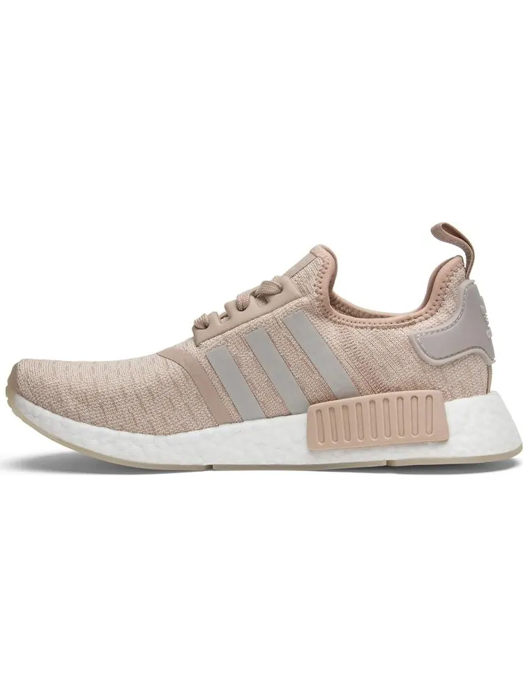 Кроссовки Adidas Wmns NMD_R1 'Chalk Pearl' — изображение 3 из 8, бежевый