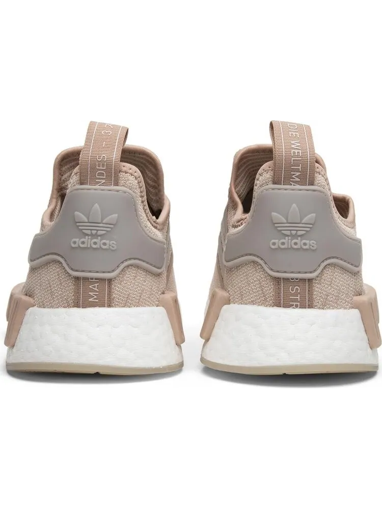 Кроссовки Adidas Wmns NMD_R1 'Chalk Pearl' — изображение 6 из 8, бежевый