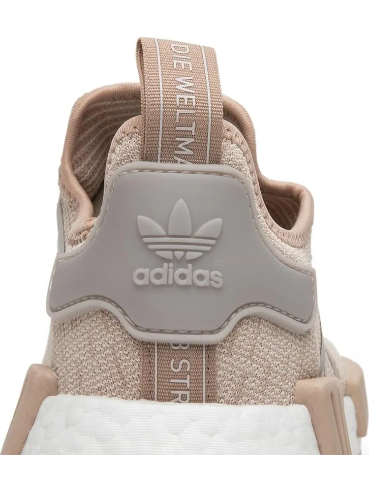 Кроссовки Adidas Wmns NMD_R1 'Chalk Pearl' — изображение 7 из 8, бежевый