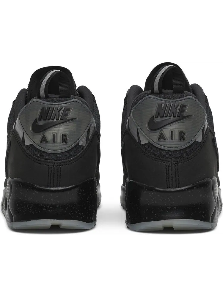 Кроссовки Nike Air Max 90 x Undefeated 'Anthracite' — изображение 6 из 8, черный