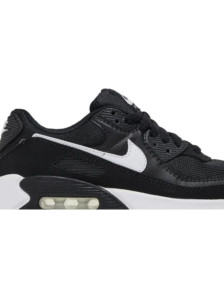 Кроссовки Nike Wmns Air Max 90 — изображение 2 из 8, белый