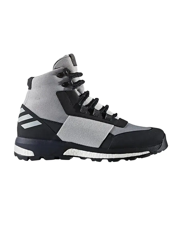 Кроссовки Adidas ADO x Ultimate Boot 'Light Onix' — изображение 1 из 1, серый