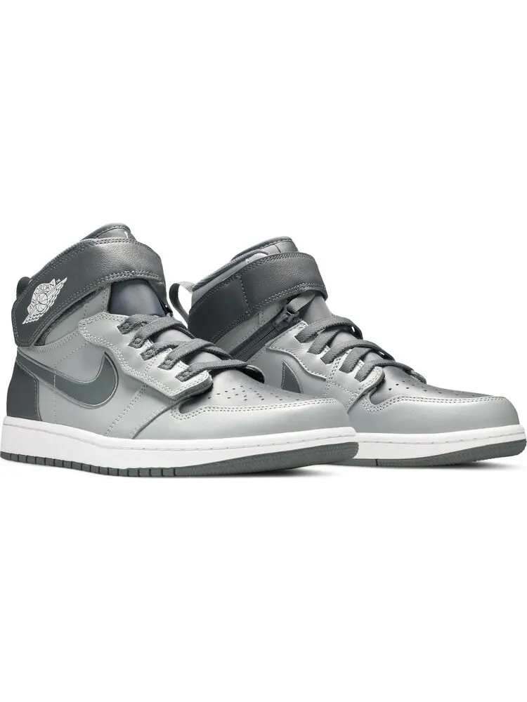 Кроссовки Air Jordan 1 High FlyEase Light Smoke Grey — изображение 8 из 8, серый