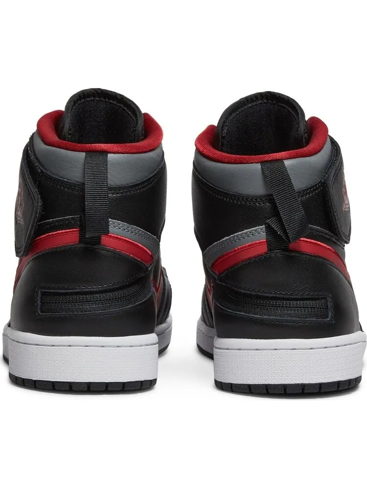 Кроссовки Air Jordan 1 High FlyEase Smoke Grey Gym Red — изображение 6 из 8, черный