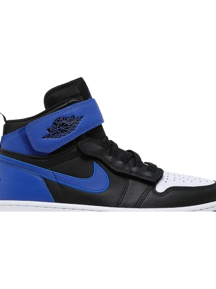 Кроссовки Air Jordan 1 High FlyEase Hyper Royal — изображение 2 из 8, синий