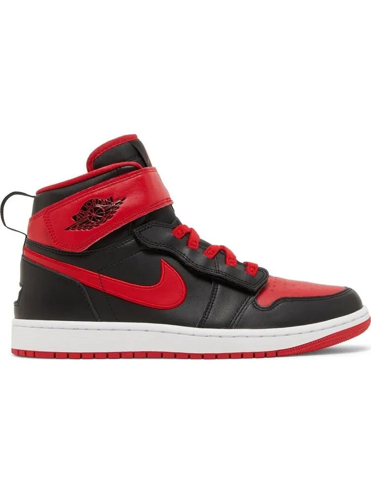 Кроссовки Air Jordan 1 High FlyEase Bred — изображение 1 из 8, красный