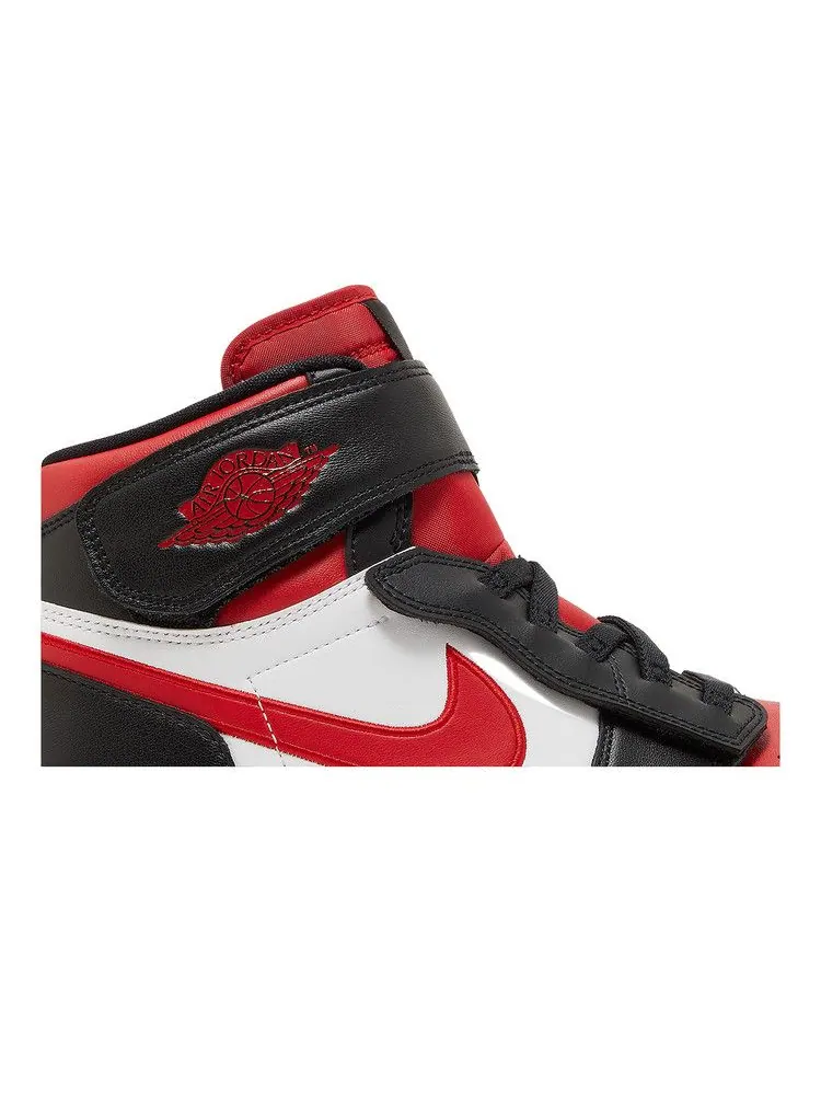 Кроссовки Air Jordan Air Jordan 1 High FlyEase 'Bred Toe' — изображение 3 из 9, черный/белый/красный