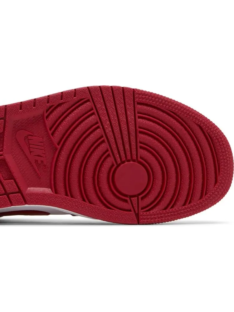 Кроссовки Air Jordan 1 High FlyEase Cardinal Red — изображение 5 из 8, красный