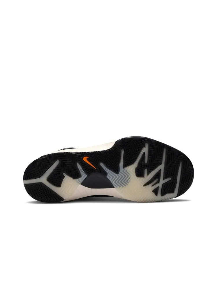Кроссовки Nike Undefeated x Kobe 4 Protro — изображение 4 из 4, черный