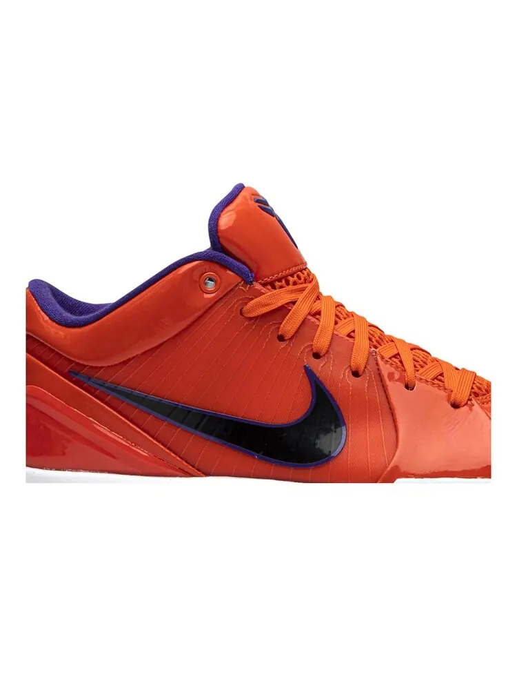 Кроссовки Nike Undefeated x Kobe 4 Protro 'Team Orange' — изображение 2 из 4, красный
