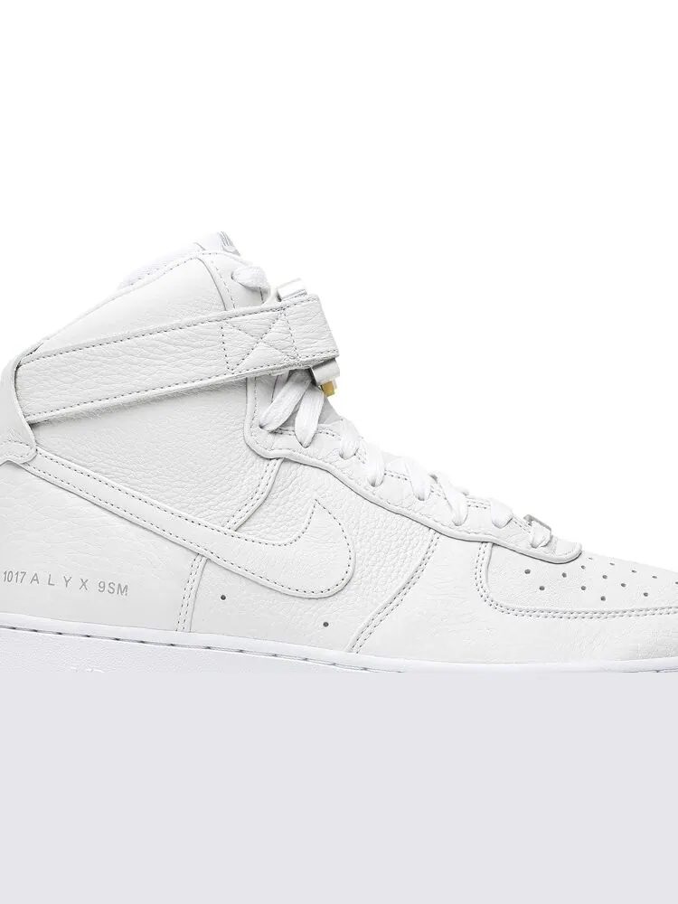 Кроссовки Nike 1017 ALYX 9SM x Air Force 1 High 'Triple White' — изображение 2 из 8, белый