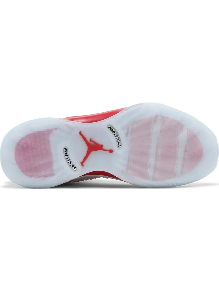 Кроссовки Air Jordan 35 Fire Red — изображение 4 из 8, белый