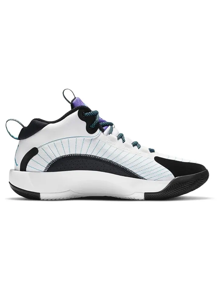 Баскетбольные кроссовки Air Jordan Jumpman 2021 PF — изображение 2 из 8, белый