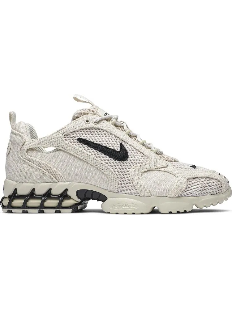 Кроссовки Nike Stussy x Air Zoom Spiridon Caged 2 'Fossil' — изображение 1 из 9, загар