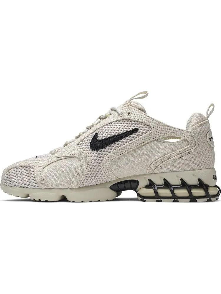 Кроссовки Nike Stussy x Air Zoom Spiridon Caged 2 'Fossil' — изображение 3 из 9, загар