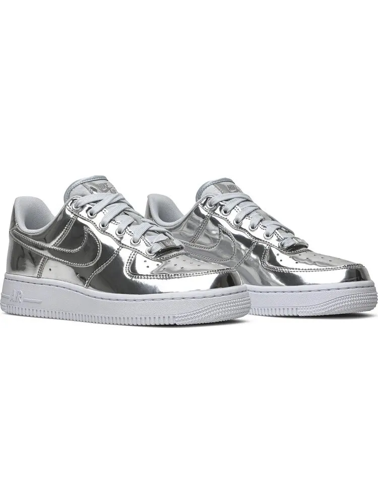 Кроссовки Nike Wmns Air Force 1 SP 'Liquid Metal - Chrome' — изображение 8 из 8, серебряный