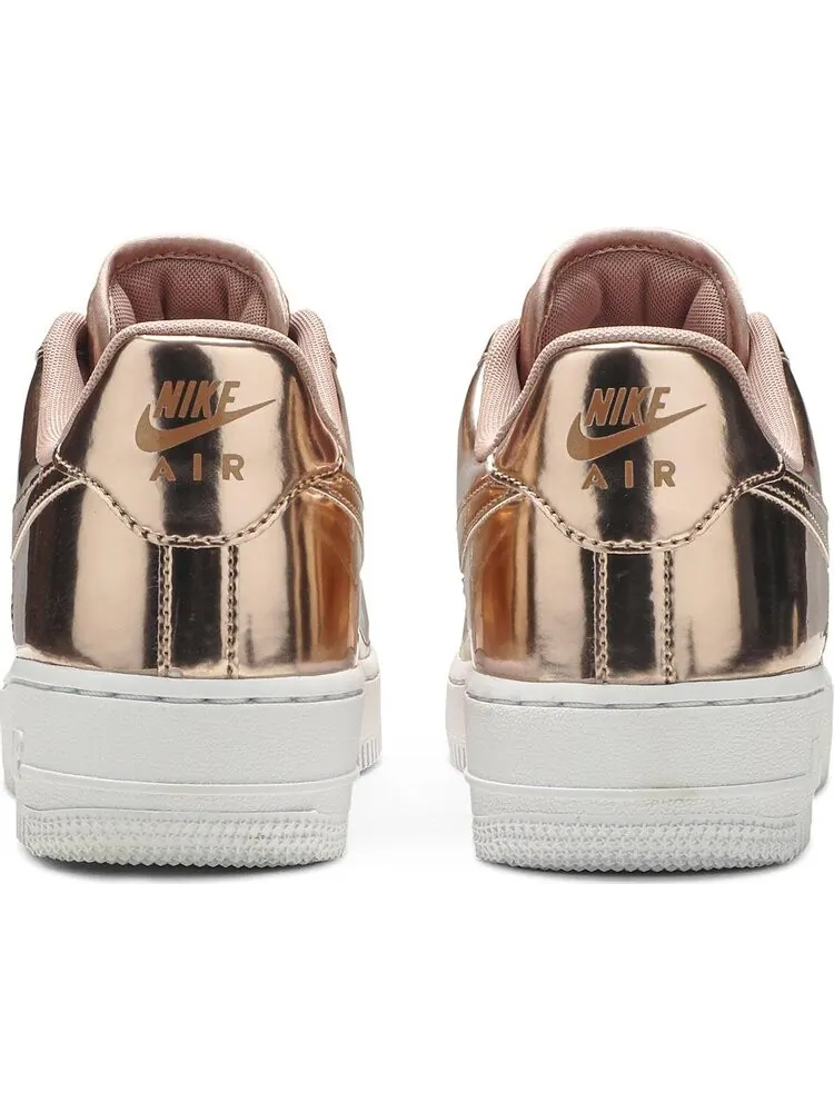 Кроссовки Nike Wmns Air Force 1 SP 'Metallic Rose Gold' — изображение 6 из 8, розовый