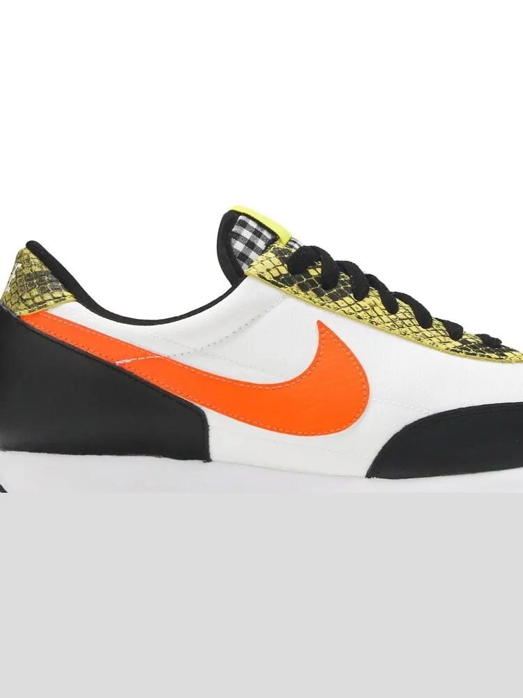 Кроссовки Nike Wmns Daybreak QS 'Dynamic Yellow' — изображение 2 из 8, белый