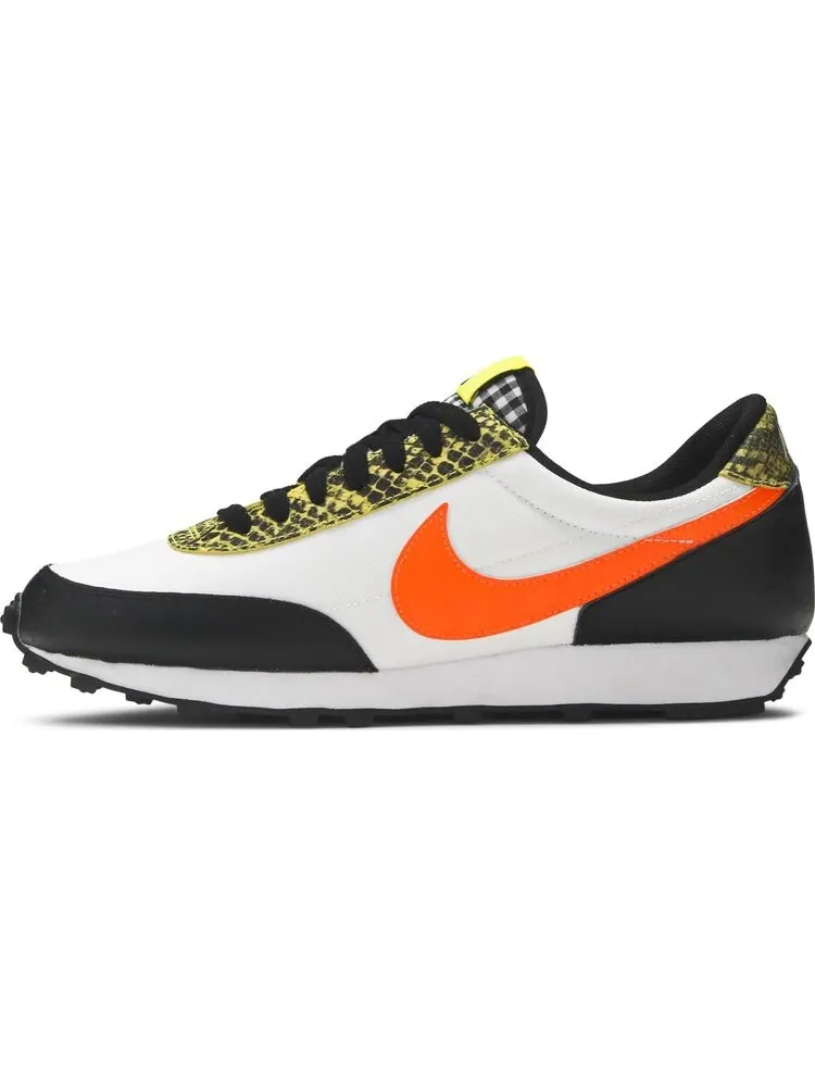 Кроссовки Nike Wmns Daybreak QS 'Dynamic Yellow' — изображение 3 из 8, белый