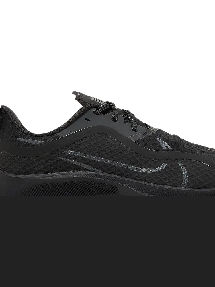 Кроссовки Nike Air Zoom Pegasus 37 Shield 'Black Anthracite' — изображение 2 из 8, черный