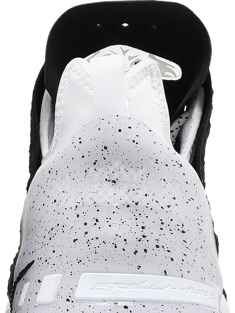 Кроссовки Nike LeBron 18 'Black White Gum' — изображение 7 из 8, черный