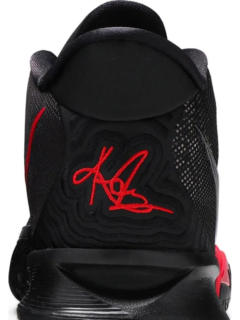 Кроссовки Nike Kyrie 7 'Bred' — изображение 7 из 8, черный