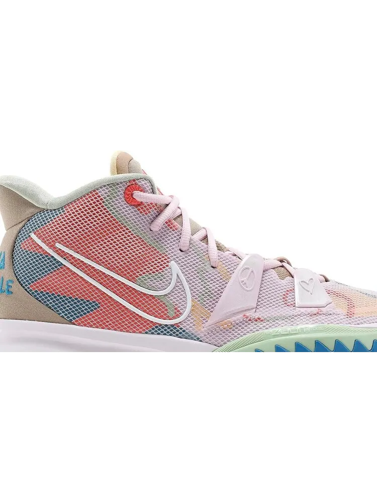 Кроссовки Nike Kyrie 7 '1 World 1 People - Regal Pink' — изображение 2 из 8, розовый