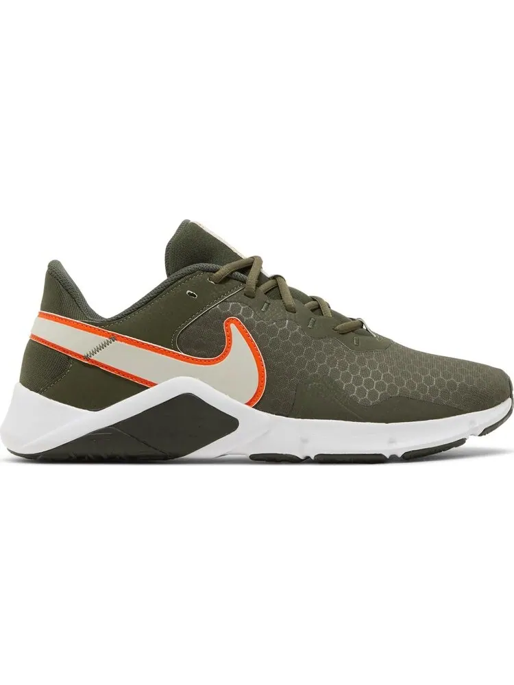 Кроссовки Nike Legend Essential 2 'Cargo Khaki Safety Orange' — изображение 1 из 8, зеленый