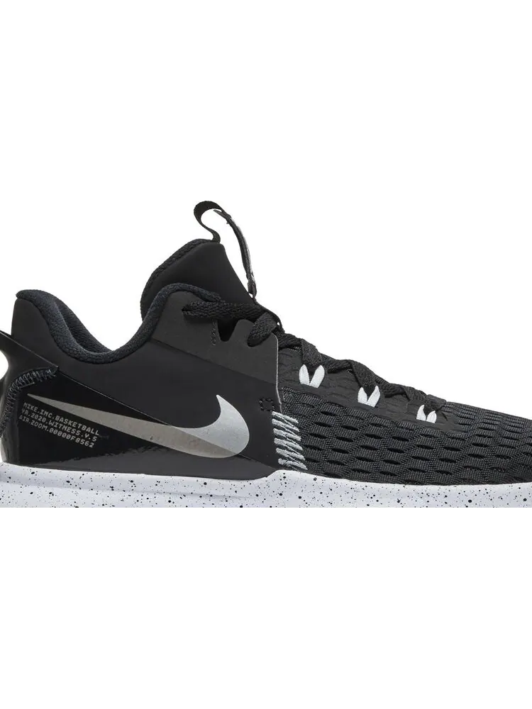 Кроссовки Nike LeBron Witness 5 'Black Metallic Silver' — изображение 2 из 8, черный