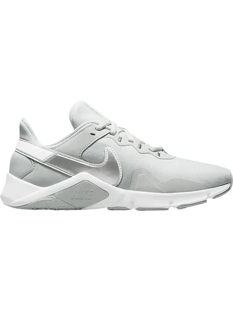 Кроссовки Nike Wmns Legend Essential 2 'Photon Dust Metallic Silver' — изображение 1 из 1, серый