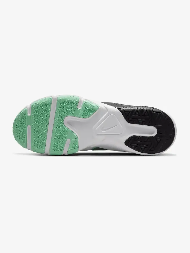 Кроссовки Nike Metcon 8 FlyEase — изображение 2 из 6