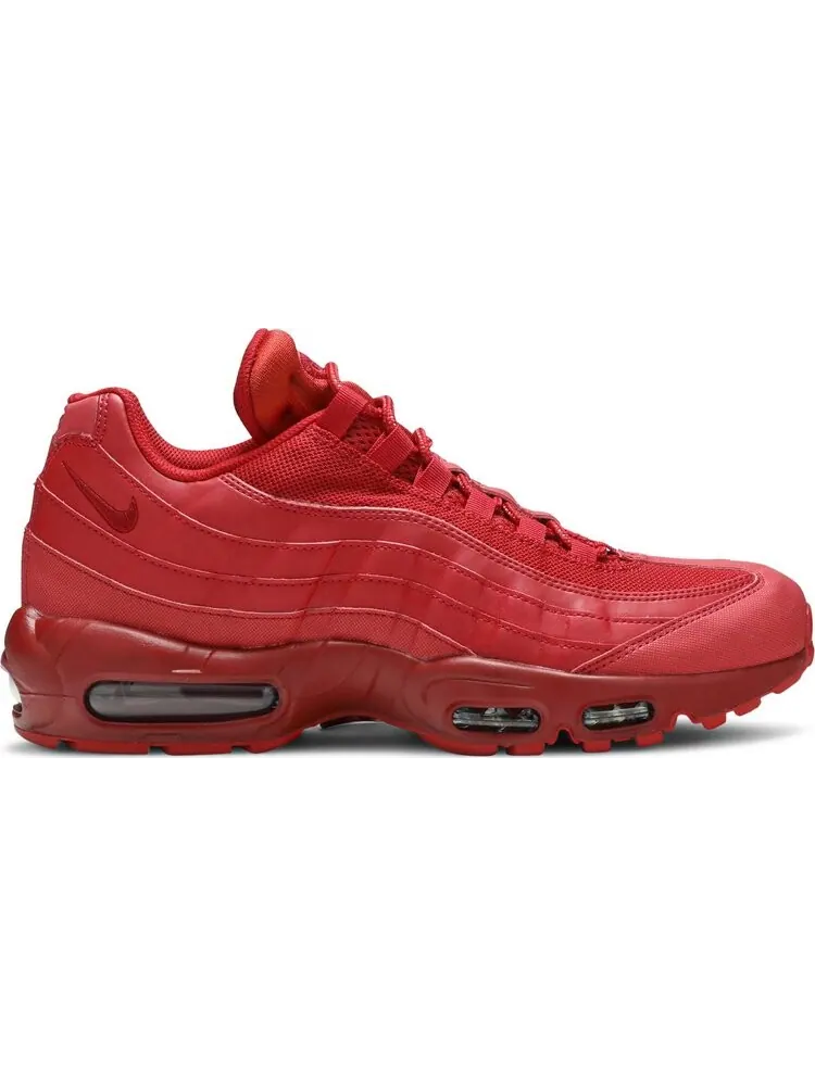 Кроссовки Nike Air Max 95 'Triple Red' — изображение 1 из 8, красный