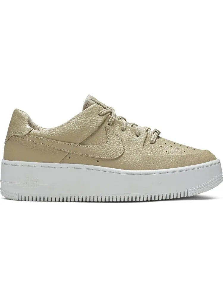 Кроссовки Nike Wmns Air Force 1 Sage Low 2 'Desert Ore' — изображение 1 из 8, коричневый