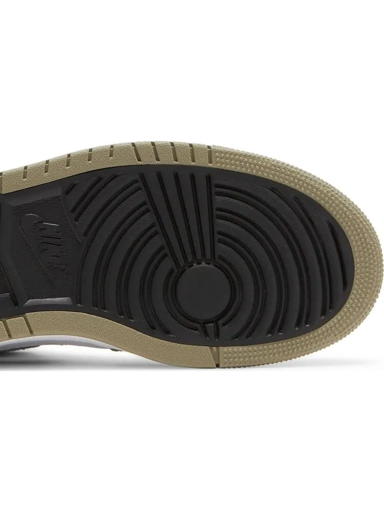 Кроссовки Air Jordan 1 Zoom Comfort Neutral Olive Cherrywood — изображение 5 из 8, зеленый