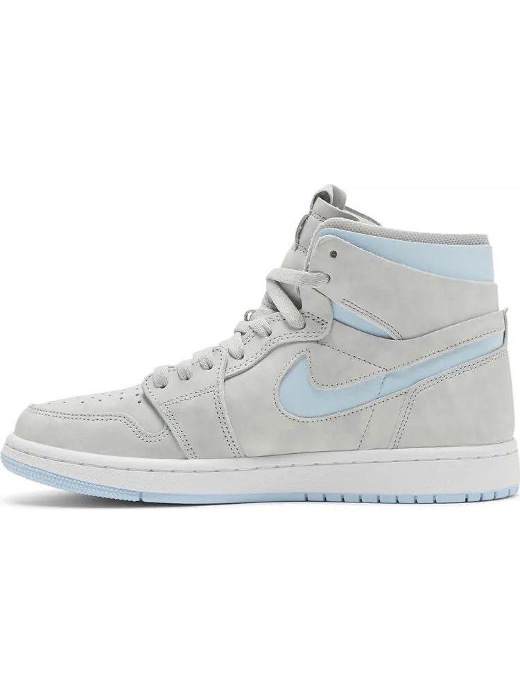 Кроссовки Wmns Air Jordan 1 High Zoom Comfort Cool Grey Light Blue — изображение 3 из 8, серый