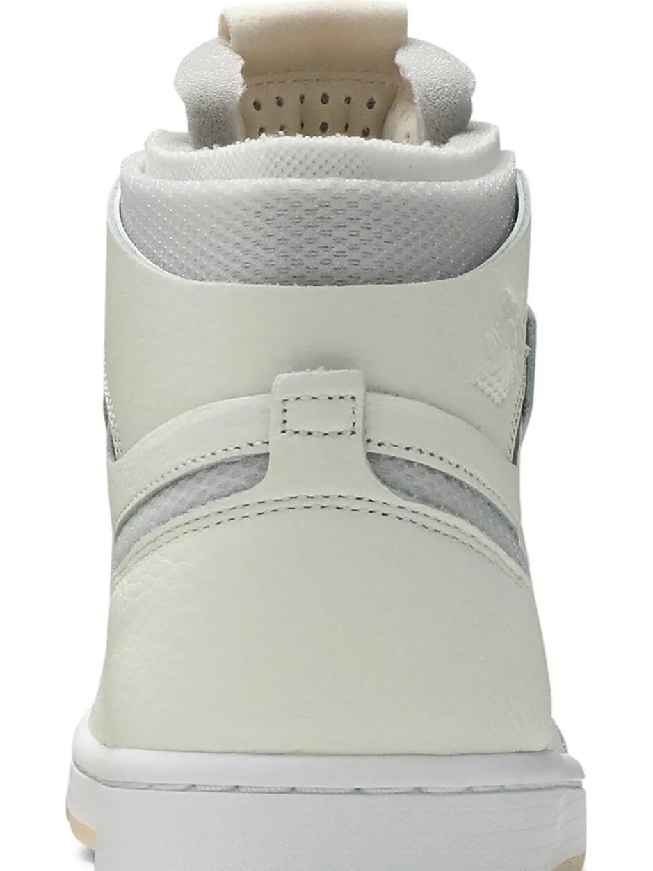 Кроссовки Wmns Air Jordan 1 High Zoom Pearl White — изображение 7 из 8, белый
