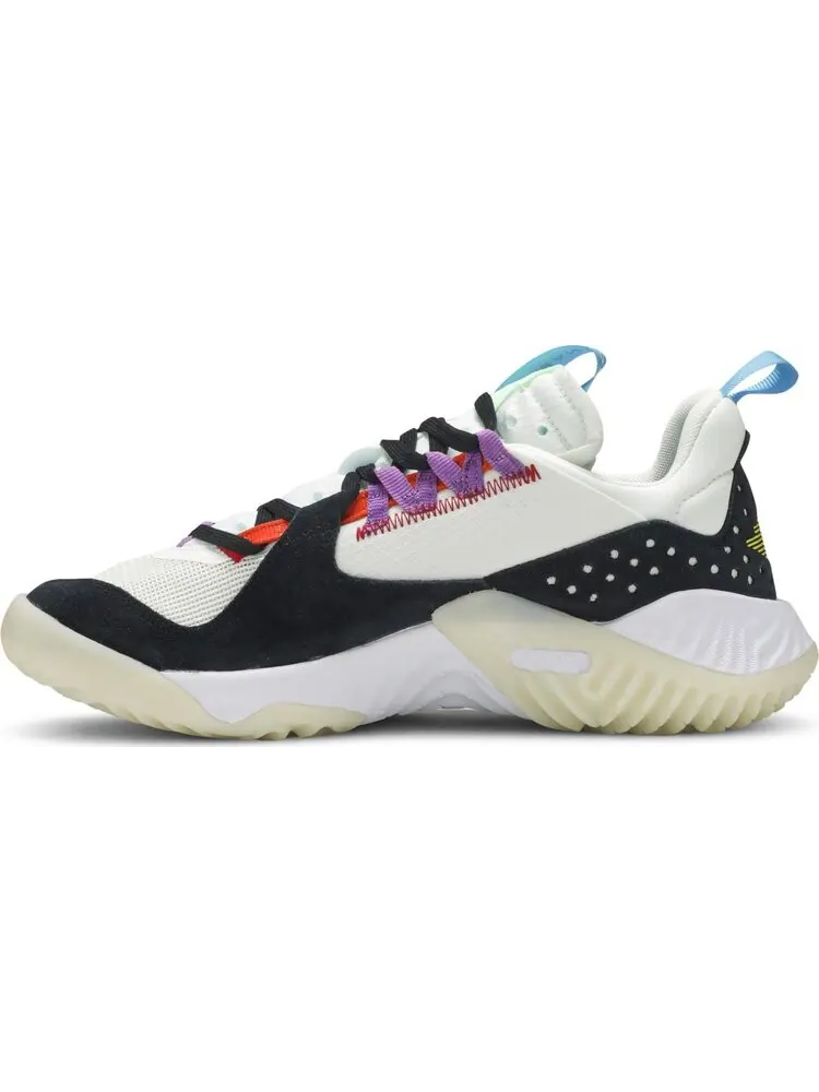 Кроссовки Wmns Jordan Delta SP Multi-Color — изображение 3 из 8, белый