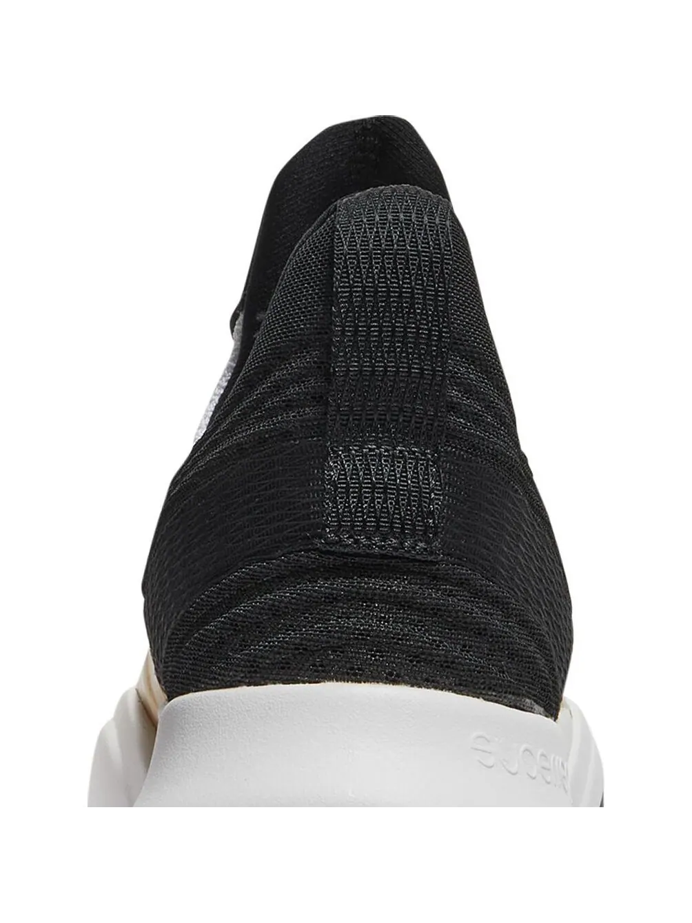 Кроссовки Nike Wmns SuperRep Groove 'White Metallic Gold Coin' — изображение 3 из 8, белый