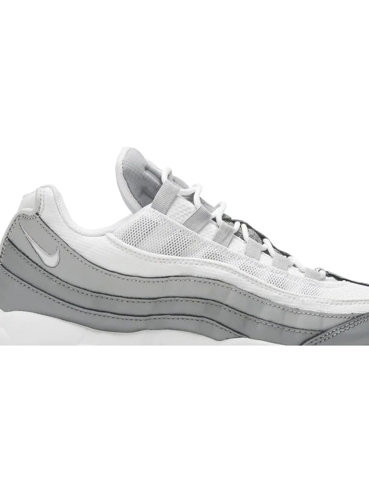 Кроссовки Nike Air Max 95 'Grey Fog' — изображение 2 из 8, серый