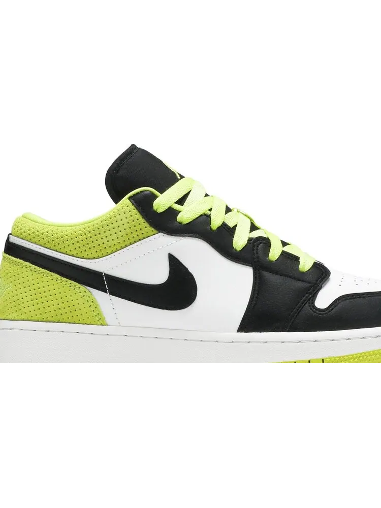 Кроссовки Air Jordan 1 Low SE GS Black Cyber — изображение 2 из 8, черный