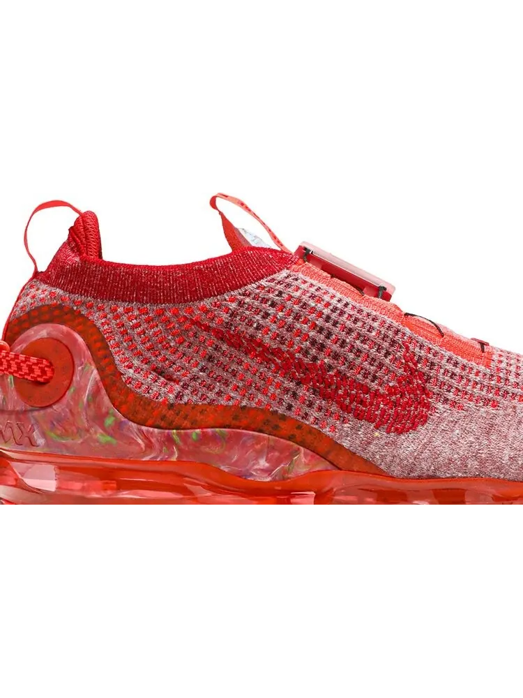 Кроссовки Nike Air VaporMax 2020 Flyknit 'Team Red' — изображение 2 из 8, красный