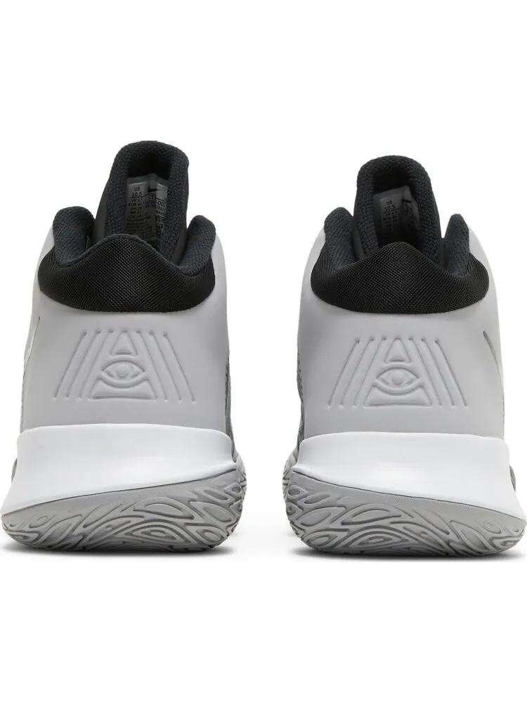 Кроссовки Nike Kyrie Flytrap 4 'Wolf Grey White' — изображение 6 из 8, серый