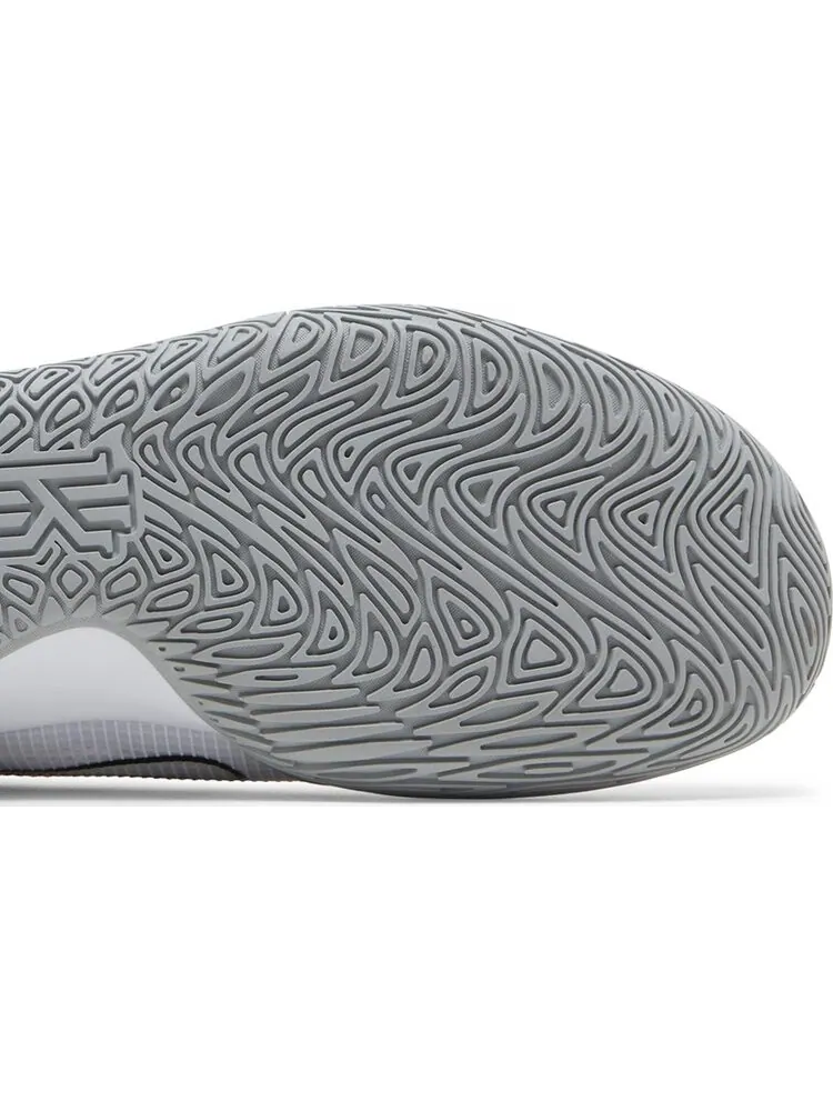 Кроссовки Nike Kyrie Flytrap 4 'White Metallic Silver' — изображение 5 из 8, белый
